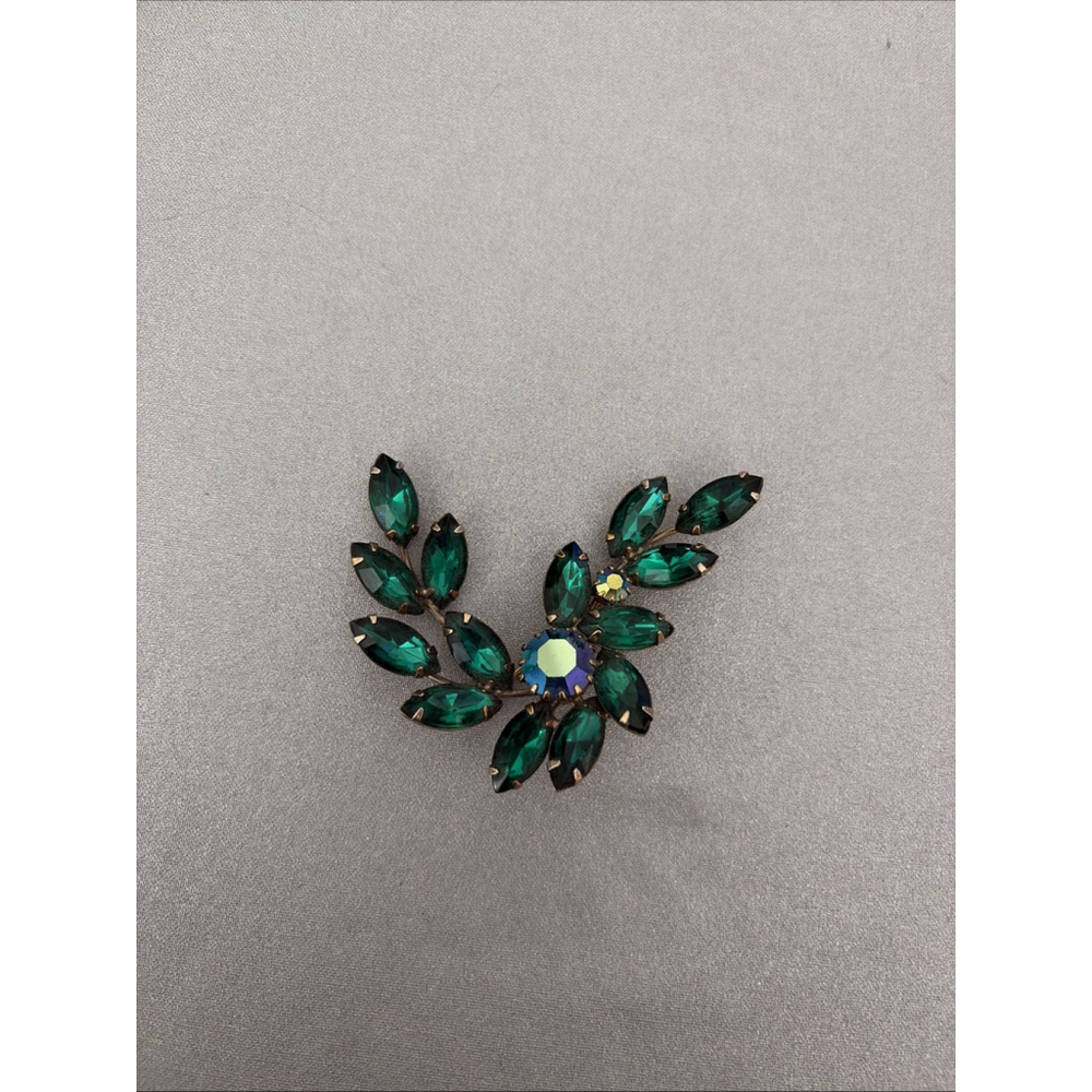 Juliana Green Vintage Rhinestone Brooch with Large Crystals